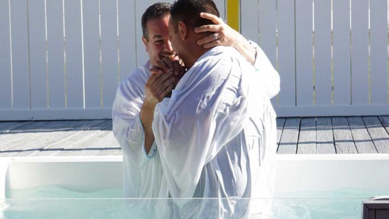 Quando surgiu o batizado e qual o seu significado