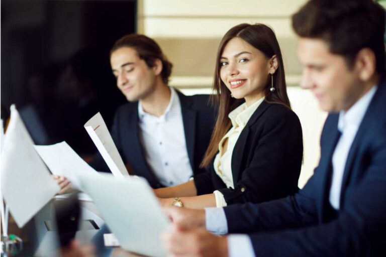 Qualificação profissional: como se destacar no mercado